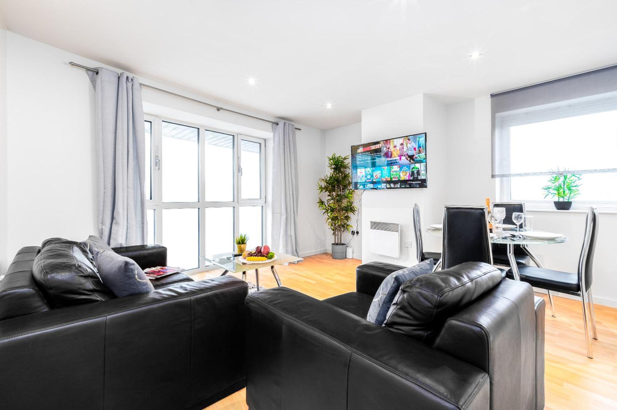 City Centre Apartment - 2 Bedroom - Secure Parking - Top Rated - 201M Birmingam Exterior foto